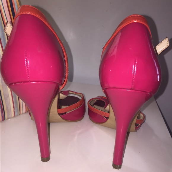 Isola Peep Toe Heels - Picture 3 of 4